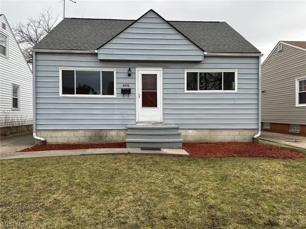 4476 W 140th St, Cleveland, OH 44135