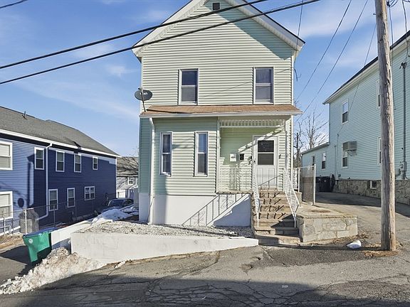 2nd image of 28 Warnock St