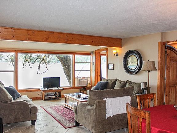 5th image of 12953 N East Newman Lake Dr