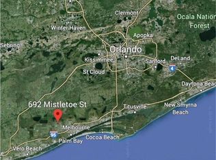 692 Mistletoe St SW, Palm Bay, FL 32908