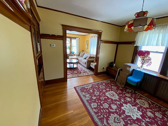 5th image of 9 Nikisch Ave Floor 2
