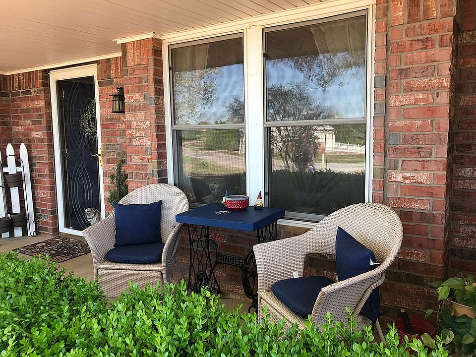 Front porch 