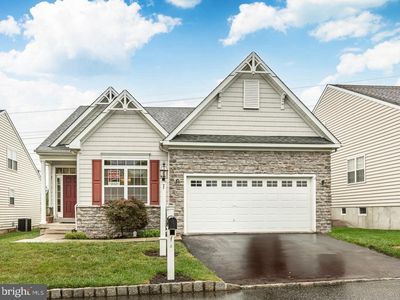 4327 Meadowridge Ln, Collegeville, PA, 19426