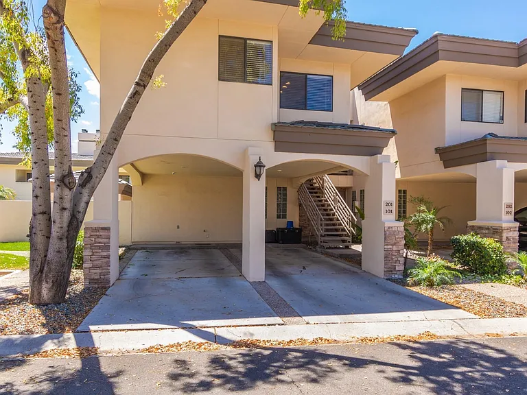 3235 E Camelback Rd #201 — Photo 22
