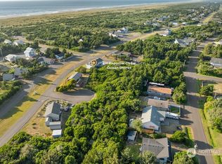 716 Reporter Ct SW, Ocean Shores, WA 98569