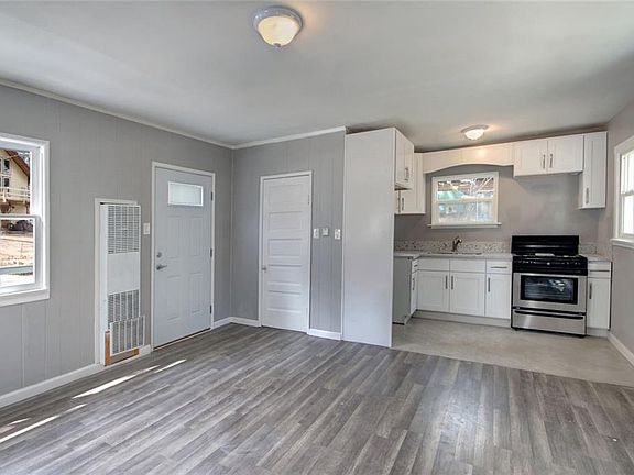 5th image of 463 Vista Ln