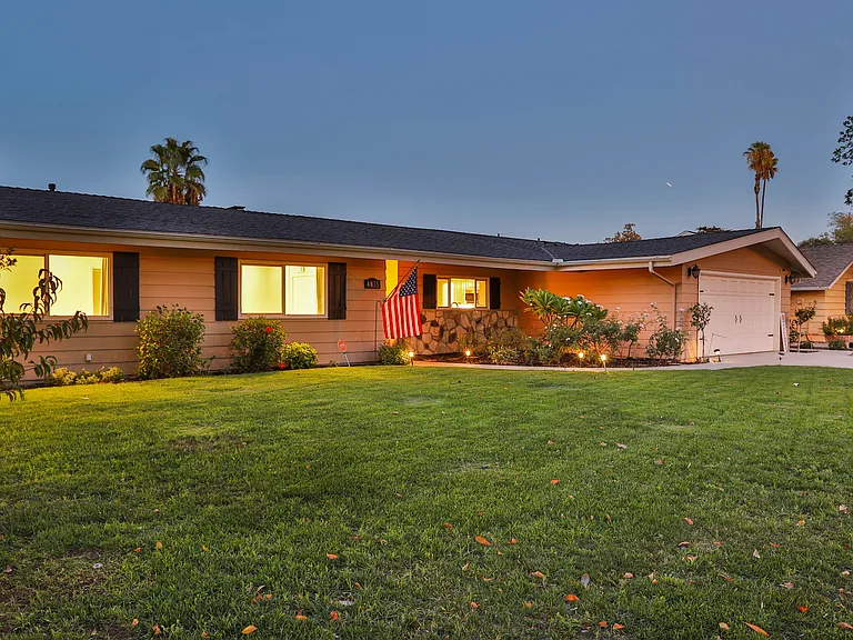 4835 Cliffside Dr — Photo 61