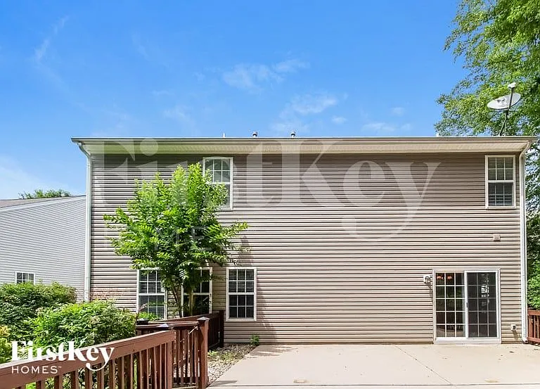 4015 Shadetree Dr — Photo 14