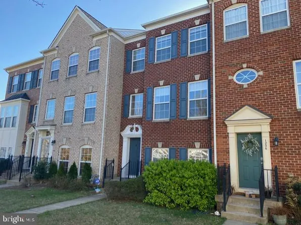 1204 Wilcox Ave, Fredericksburg, VA 22401