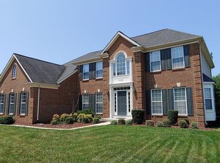 25461 Lemon Tree Pl, Chantilly, VA 20152