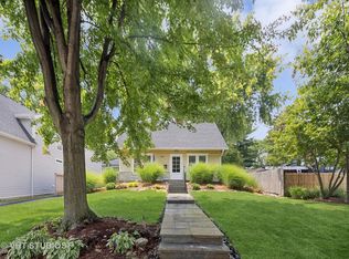 4504 Saratoga Ave, Downers Grove, IL 60515