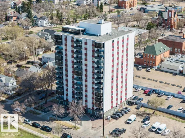 8315 105th St NW #704, Edmonton, AB T6E 4H4