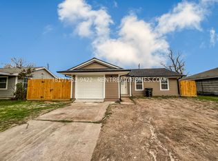 9946 Woodwick St, Houston, TX 77016