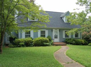 1417 Mimosa Ln, Lenoir, NC 28645