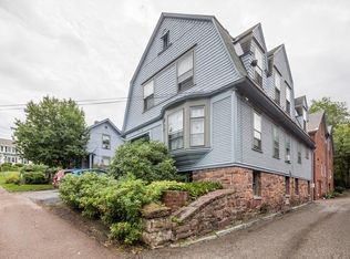 194 Jackson Ct #B, Burlington, VT 05401