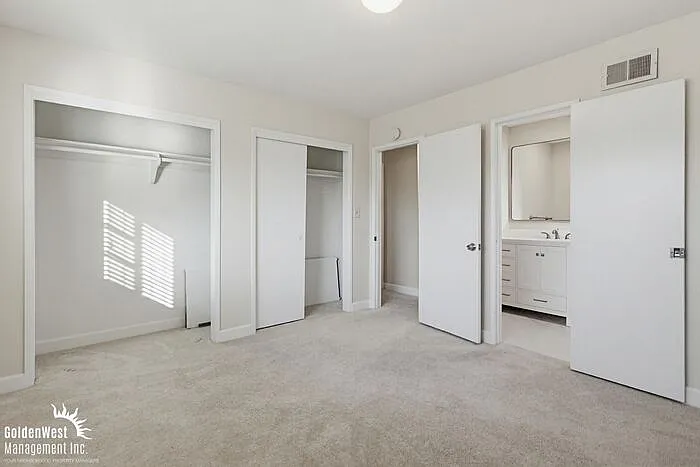 4959 Mount Ashmun Dr — Photo 23