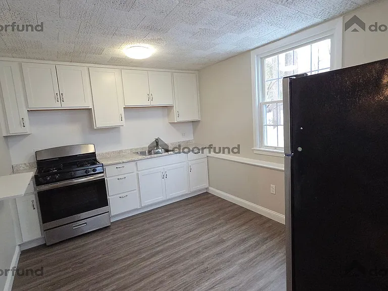 16 Harvard Rd #2B — Photo 23