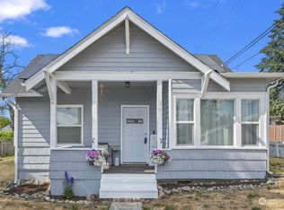 863 S 83rd St, Tacoma, WA