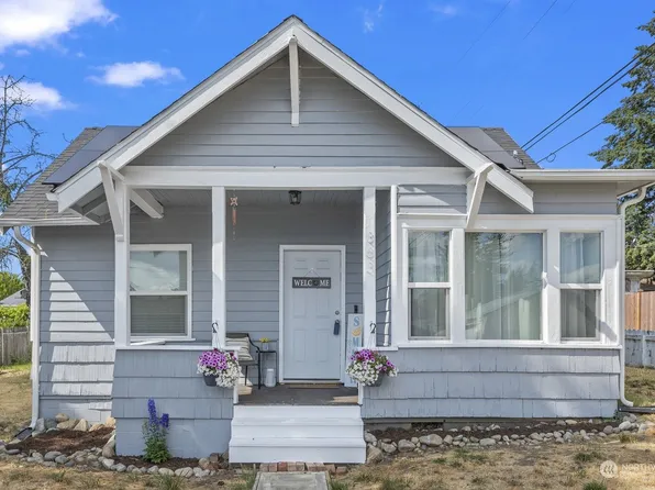 863 S 83rd Street, Tacoma, WA 98408