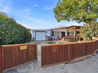 11 Montclair Court, Petaluma, CA 94954