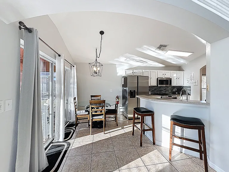 217 Sevilla Ave — Photo 8