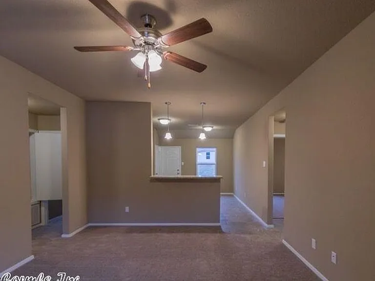 12032 Big Ridge Cir — Photo 4