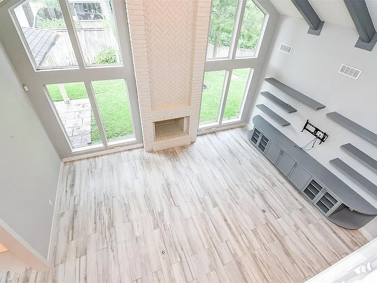 755 Last Arrow Dr — Photo 38
