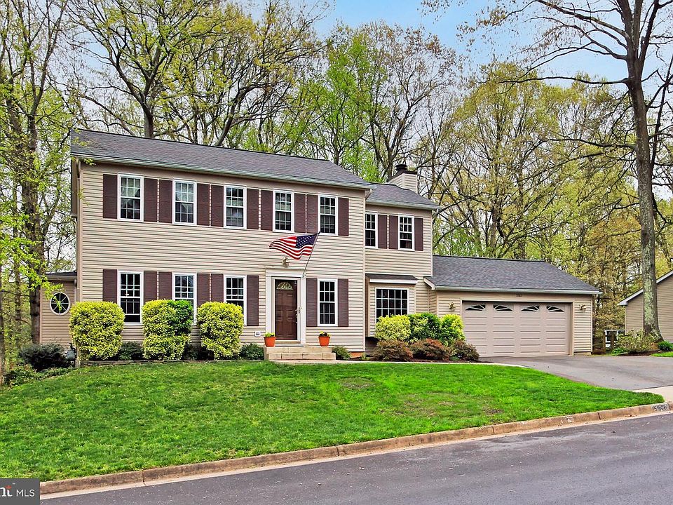 1st image of 5967 Burnside Landing Dr