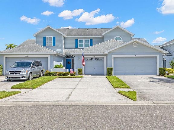 2nd image of 216 HEMINGWAY DRIVE