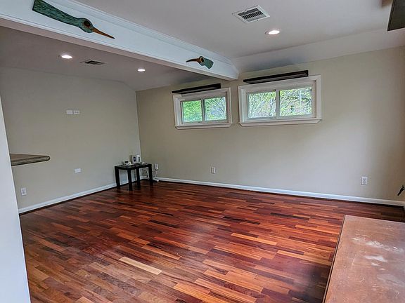 5th image of 6325 N Haywood Dr
