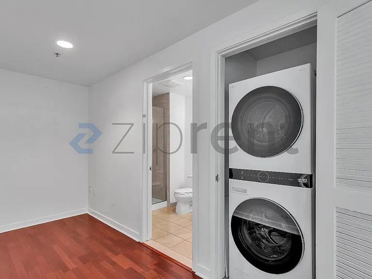 301 Main St #7A — Photo 13