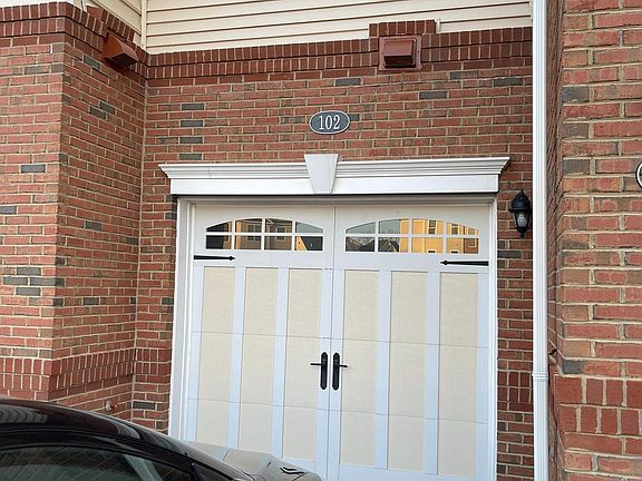 2nd image of 23255 Milltown Knoll Sq Unit 102