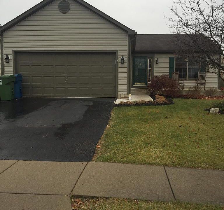 1st image of 521 Poppy Ln