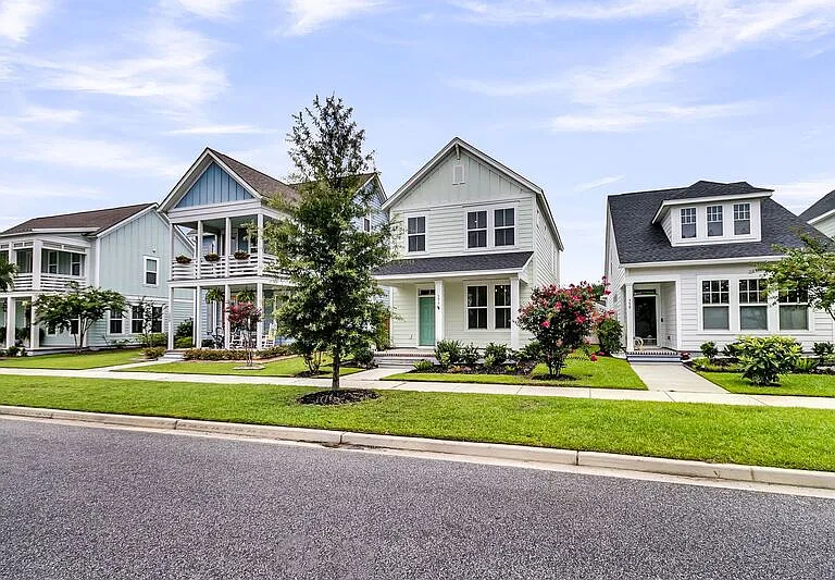 396 Ripple Park Dr — Photo 4