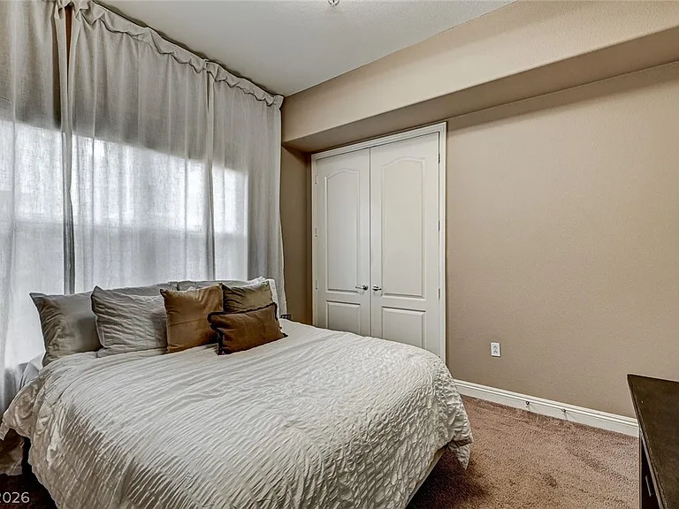 56 E Serene Ave #225 — Photo 39