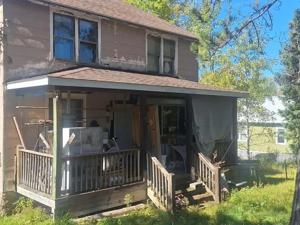10203 River St, Ramsay, MI 49959