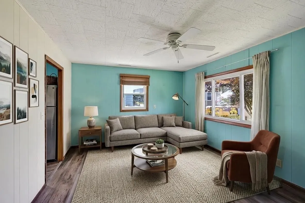 2 bed, 714 sqft, $2,695 — Photo 2