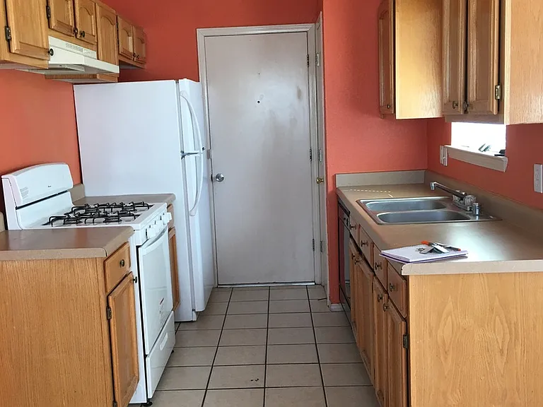 11956 Waterside Dr — Photo 18