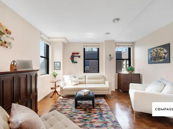 340 West 55th Street image 1 of 12