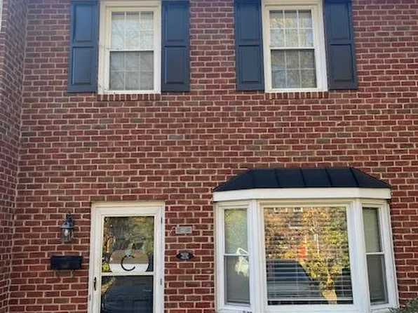 227 W Main St, Salem, VA 24153