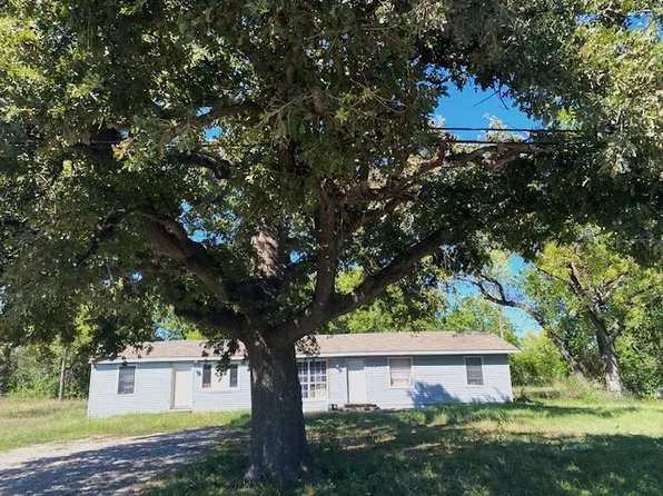 518 W Fm 545, Blue Ridge, TX 75424