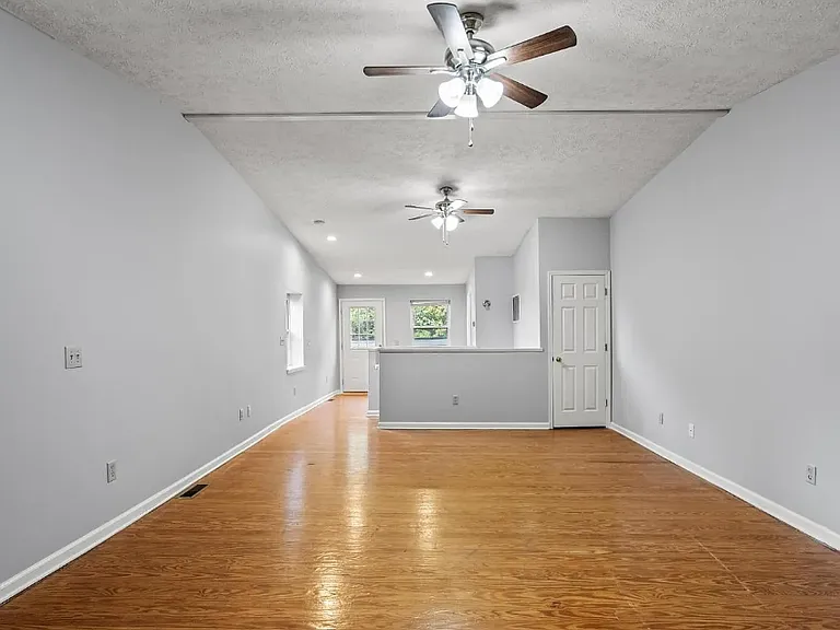 2226 Ravine St #2 — Photo 12