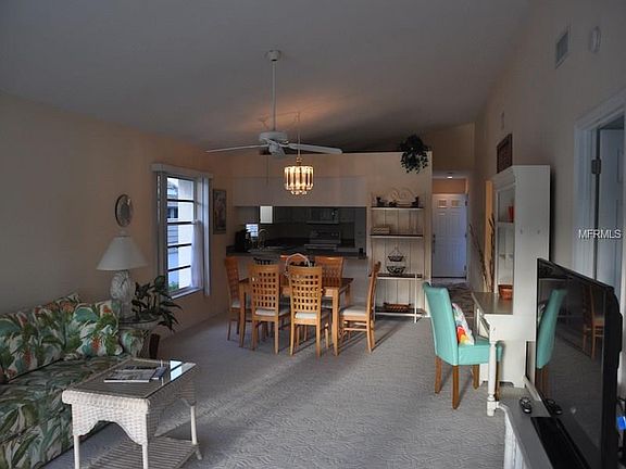 4th image of 1041 Capri Isles Blvd #217-6