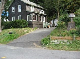 179 Hope St, Greenfield, MA 01301