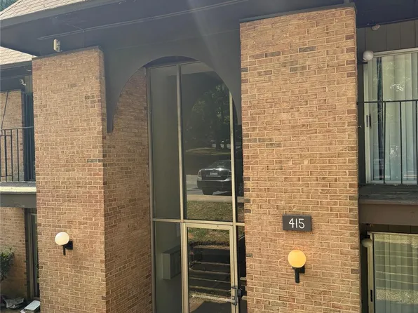 415 Orchard Trace Ln APT 8, Charlotte, NC 28213