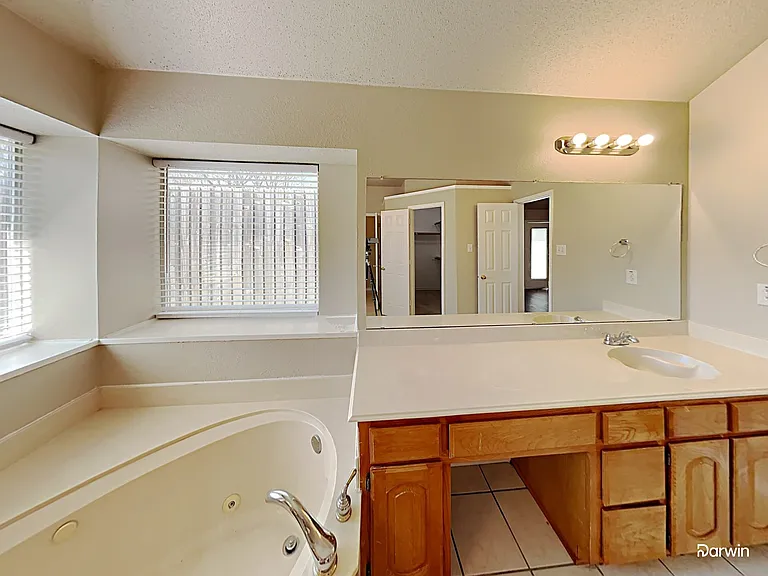 643 Big Oak Ct — Photo 10