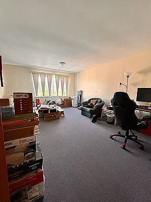 2nd image of 4281 Crommelin Ave Floor 3