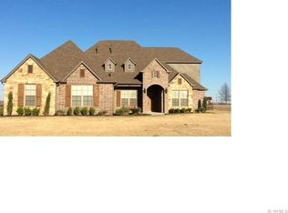 12139 Elkhorn Dr, Oologah, OK 74053