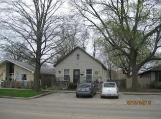 612 Broadway Ave, Mattoon, IL 61938