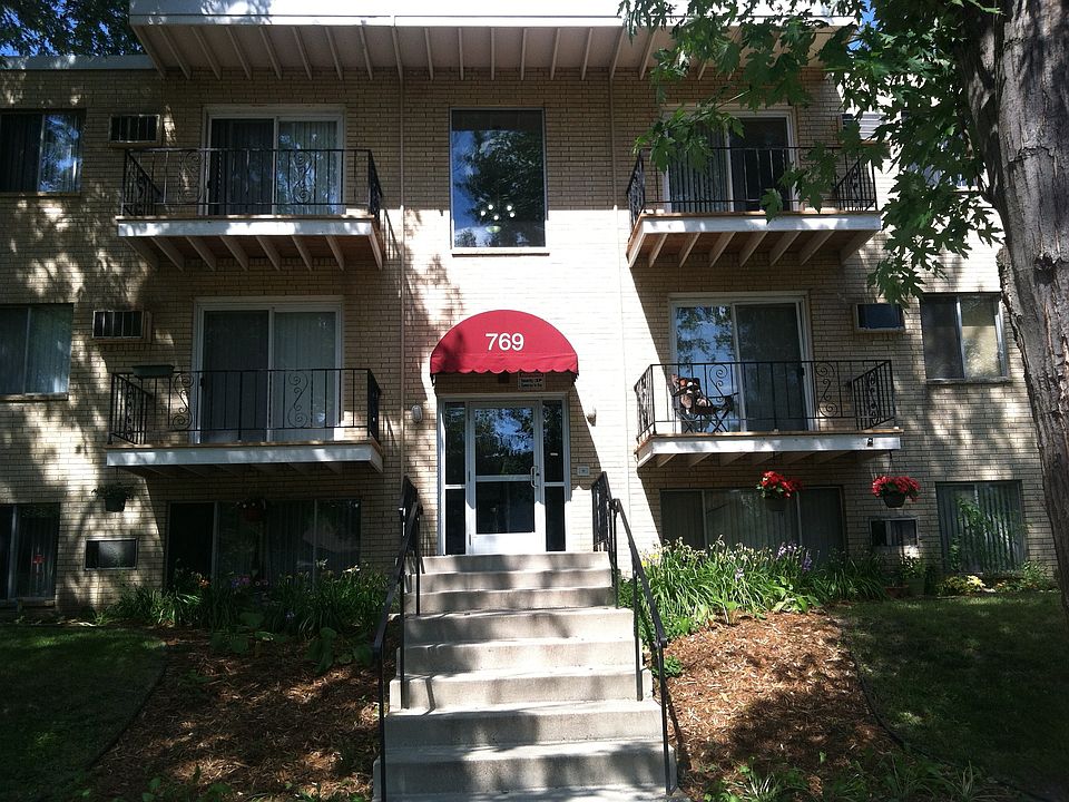 769 Como Avenue Apartments